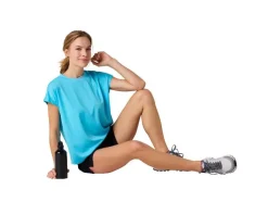 2 dames sportshirts<CRIVIT New