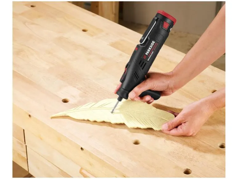 Accu-multitool 12 V met 2 Ah accu en 2,4 A lader<PARKSIDE PERFORMANCE® New