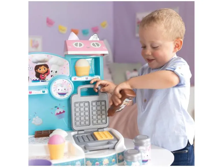 Gabby's Poppenhuis speelgoed keuken of ijssalon<SMOBY Sale