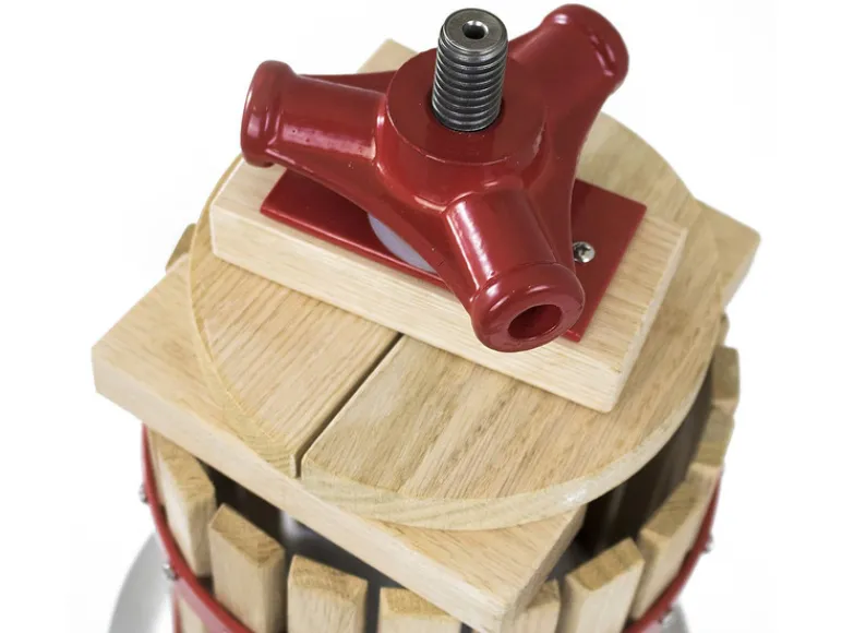 fruitpers, 6, 12, 18 of 30 liter, mechanisch, met stalen spindel<Güde Discount
