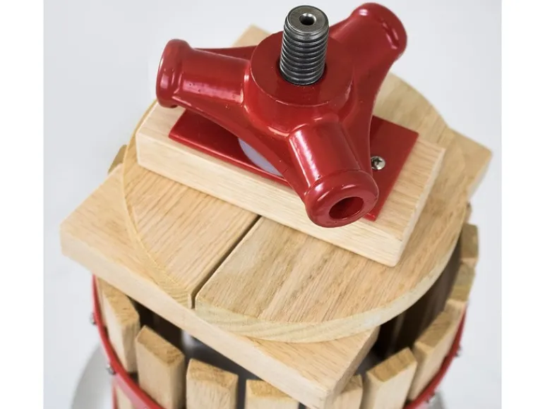fruitpers, 6, 12, 18 of 30 liter, mechanisch, met stalen spindel<Güde Discount