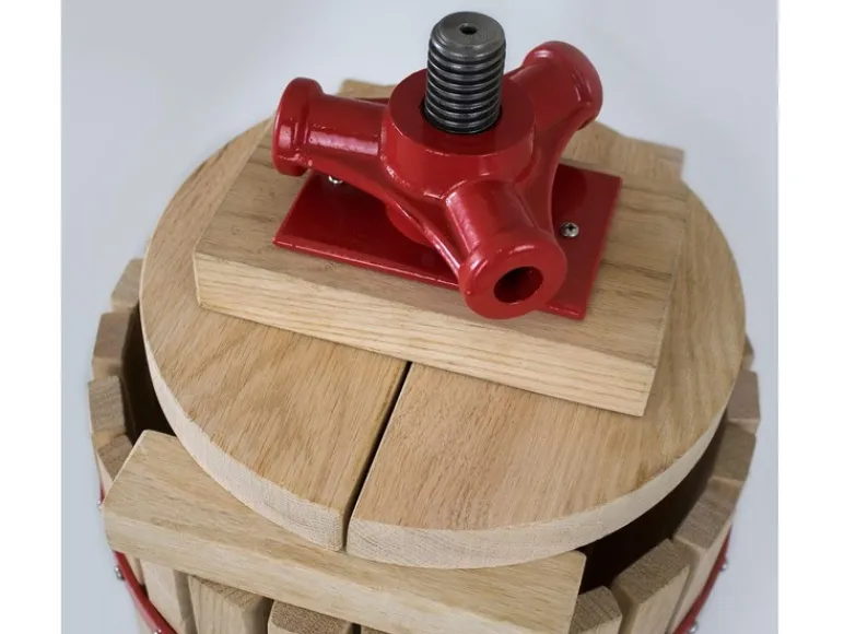 fruitpers, 6, 12, 18 of 30 liter, mechanisch, met stalen spindel<Güde Discount