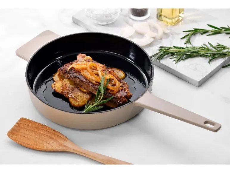 Gietijzeren pan 25 cm<Masterpro