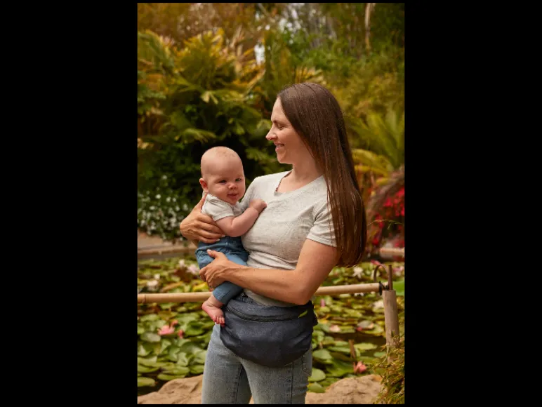 2-in-1 draagzak baby<Infantino Online