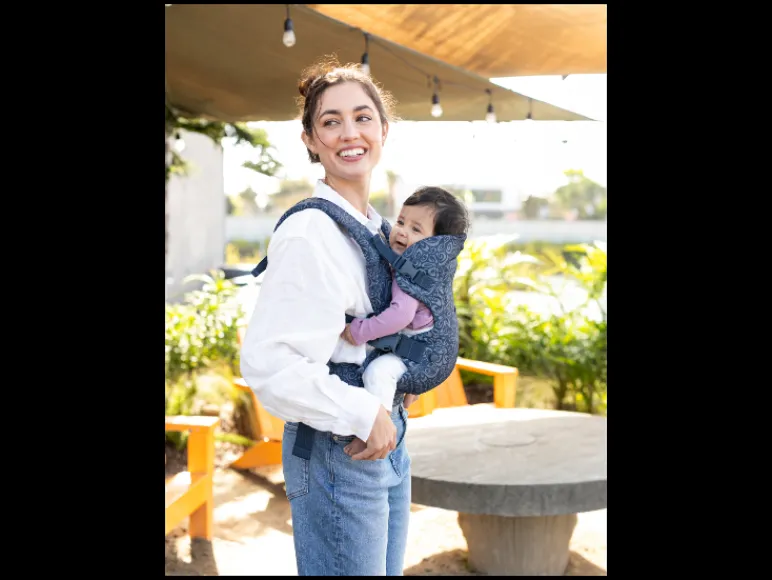 4-in-1 draagzak baby Flip<Infantino Outlet