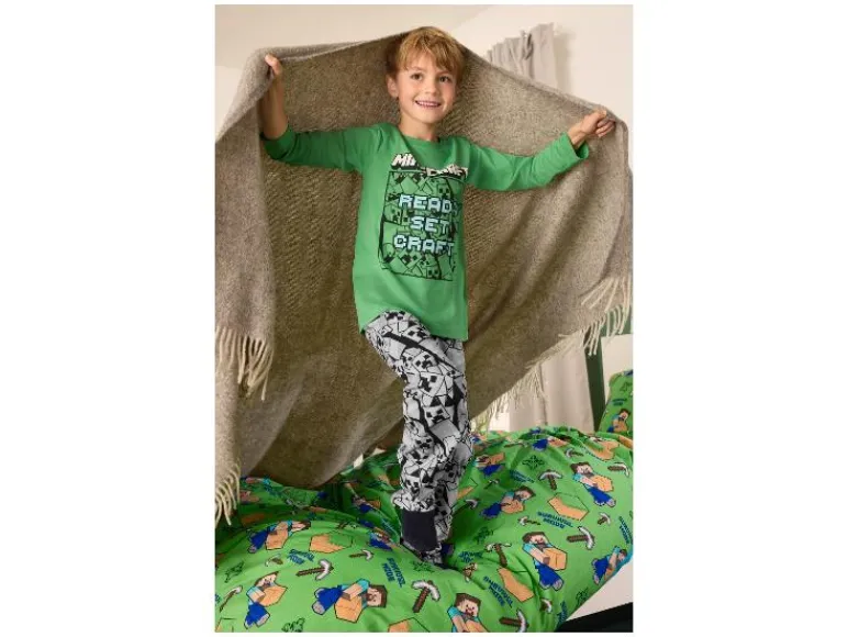 Kinder pyjama< New