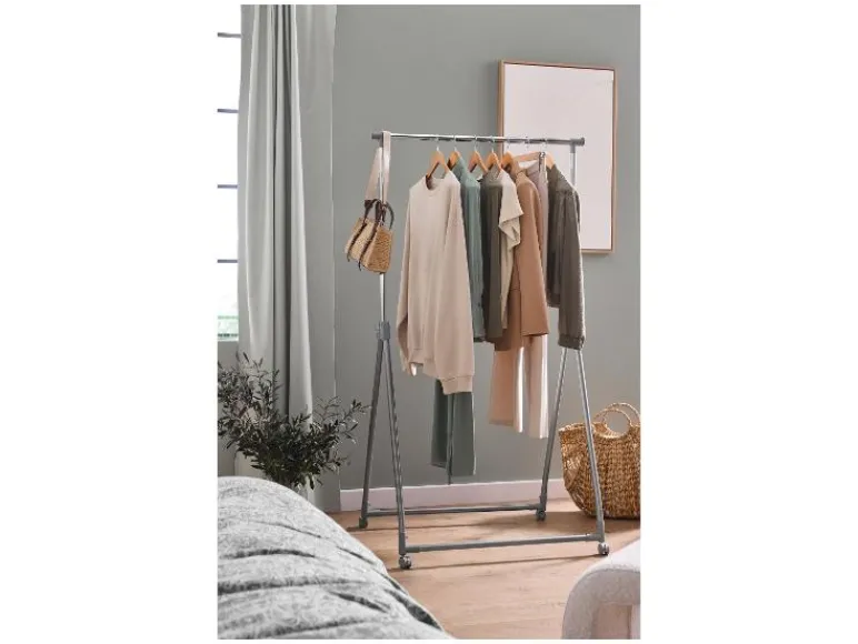 Kledingrek<LIVARNO® Discount