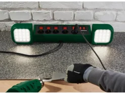 LED-werklamp met stekkerdoos<PARKSIDE®