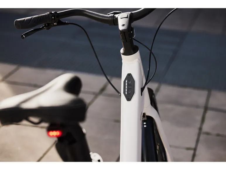 Urban E-Bike 27,5" crème<CRIVIT Best